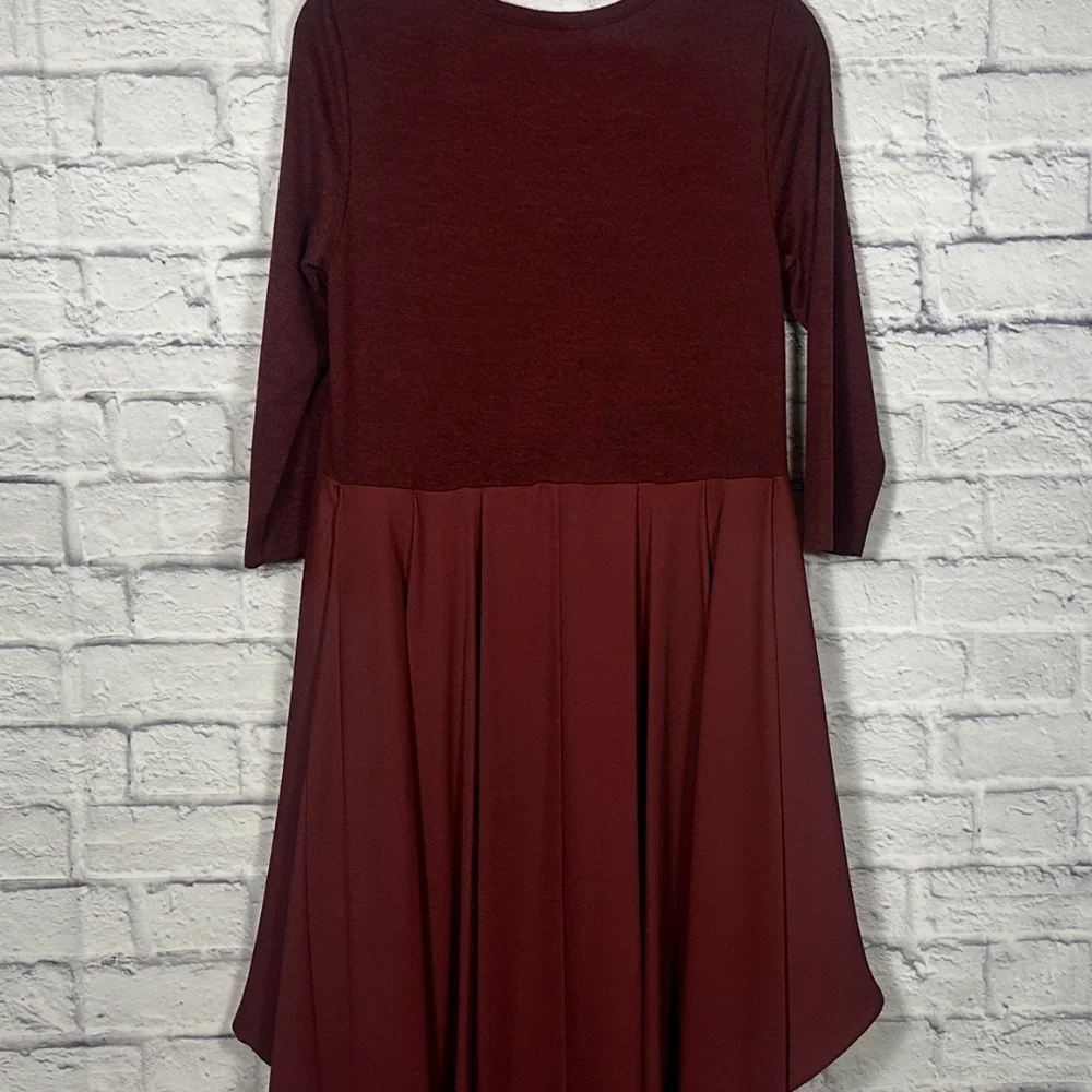 Burgundy party high low top multi media top Diane Gilman - Picture 3 of 12